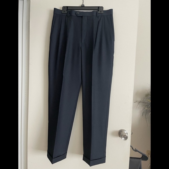👖Men’s Louis Raphael Slacks👖 - Picture 2 of 7